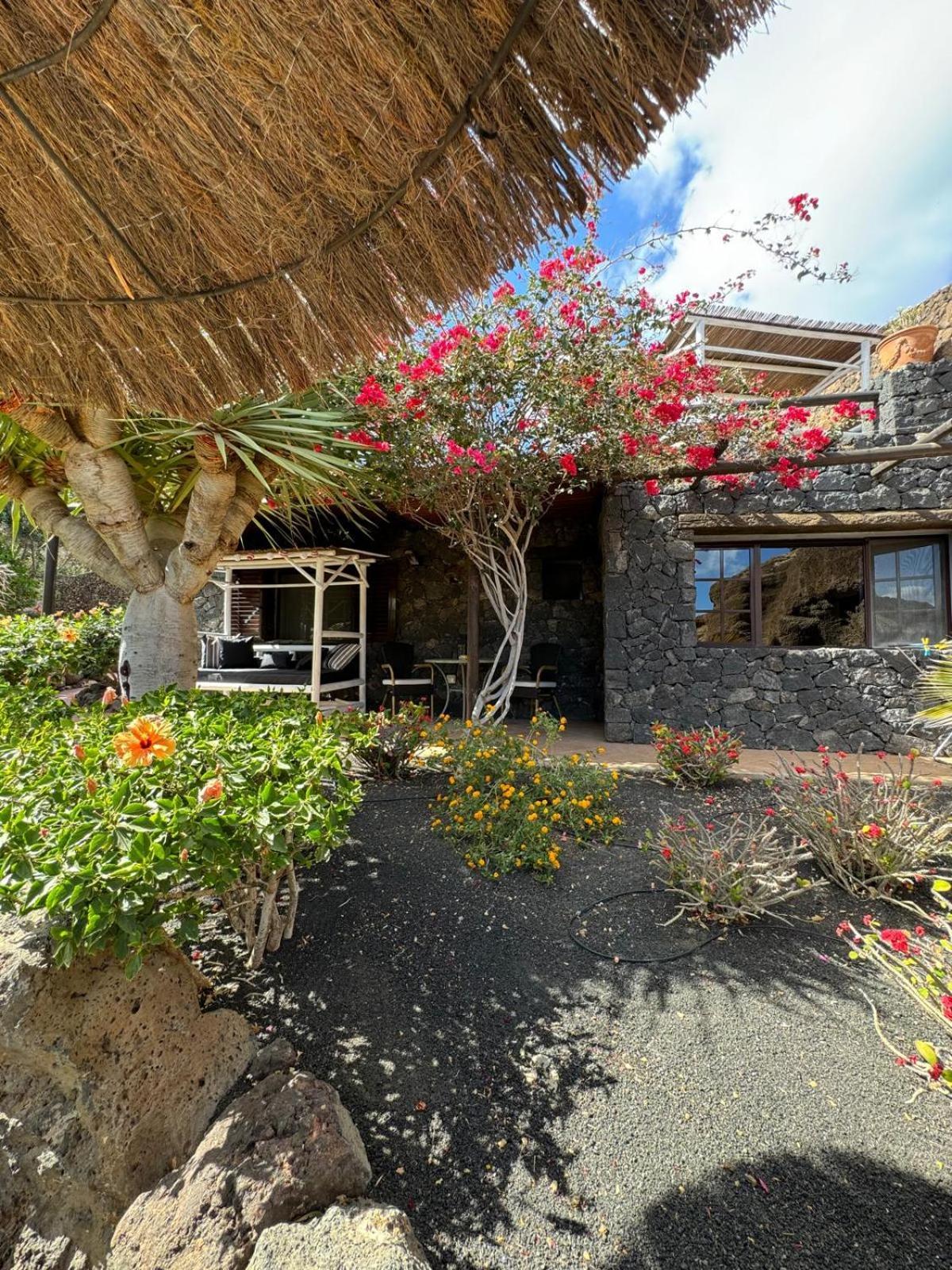 Castillo Lanzarote Villa Bailey - Luxury Villa - Pet Friendly With Heated Pool La Asomada  Екстер'єр фото