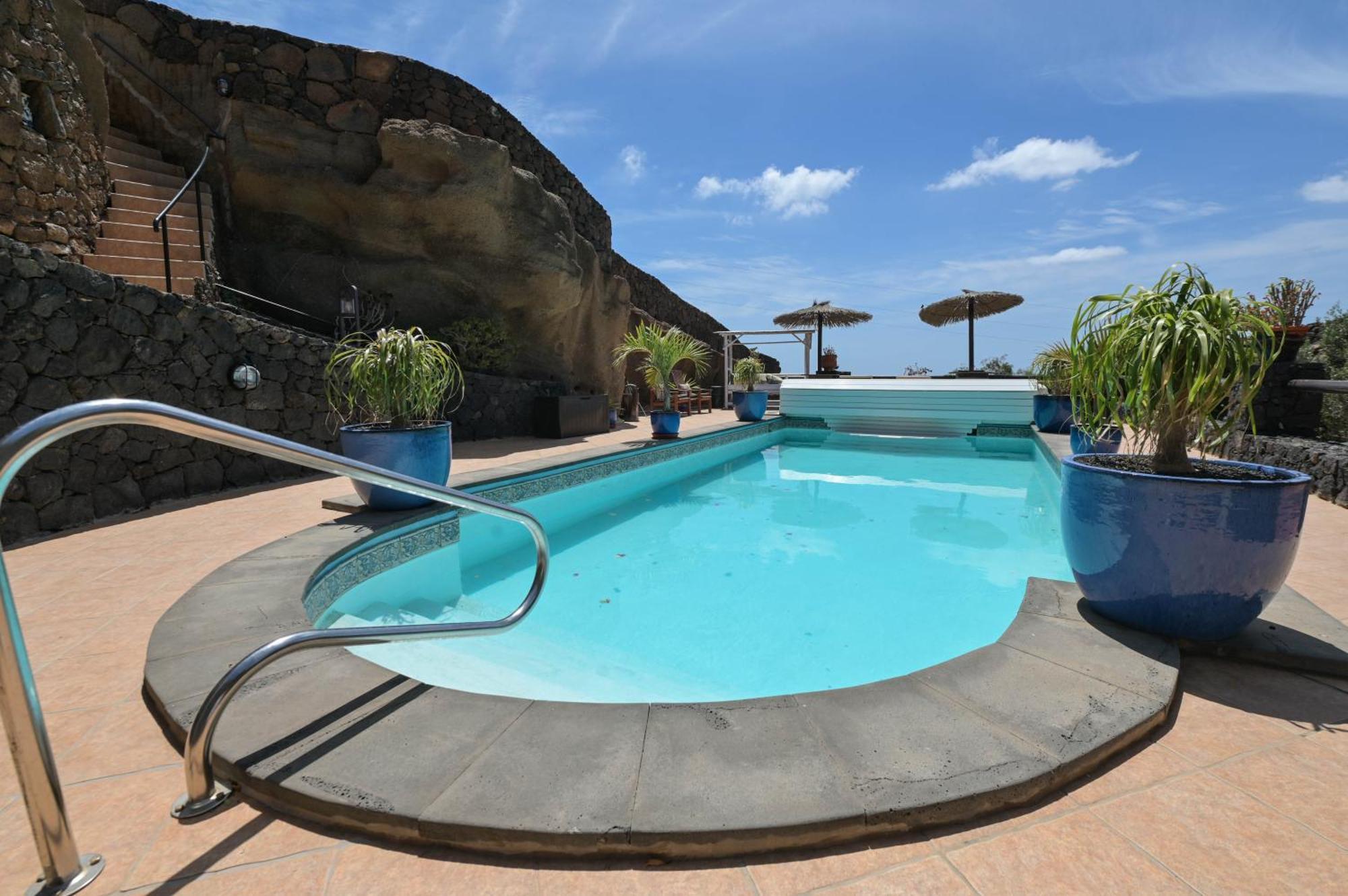 Castillo Lanzarote Villa Bailey - Luxury Villa - Pet Friendly With Heated Pool La Asomada  Екстер'єр фото